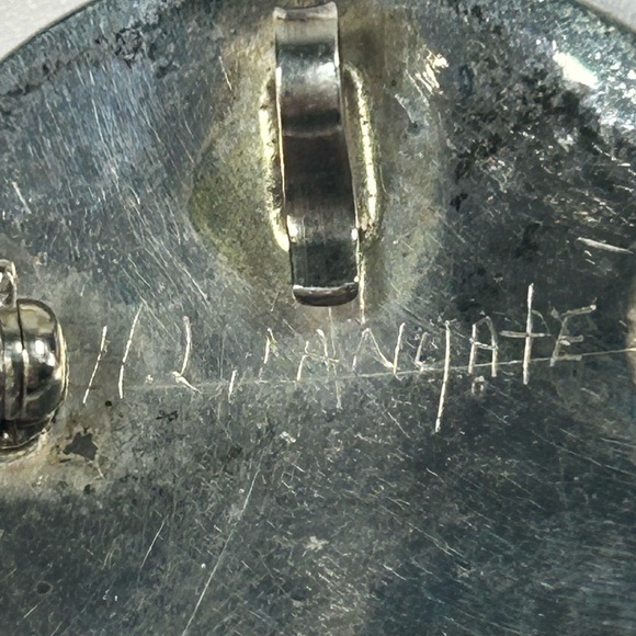 Vintage Signed Zuni Inlay Sun Face HL Lanyate Hesser Turquoise Coral Onyx Shell - Picture 2 of 7